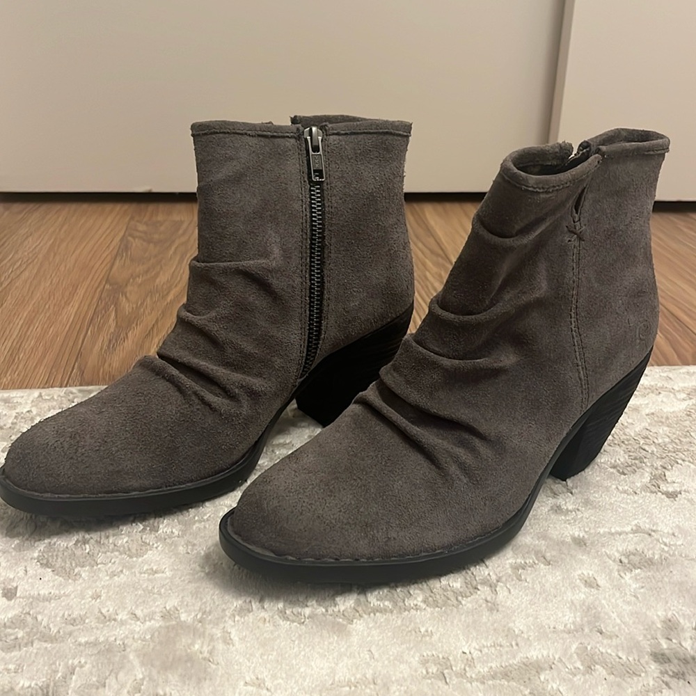 Grey mini boots from Born in a size 8.5M
